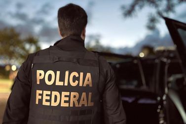 Opera&ccedil;&atilde;o contra tr&aacute;fico internacional de drogas cumpre mandado na Vila Yolanda