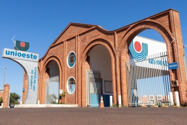 Unioeste abre 60 vagas para cursinho pr&eacute;-vestibular gratuito em Foz do Igua&ccedil;u