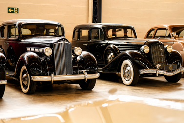 Museu Foz Cars abre as portas com um dos maiores acervos de ve&iacute;culos cl&aacute;ssicos da Am&eacute;rica