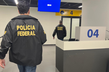 Pol&iacute;cia Federal prende 17 pessoas em flagrante no Aeroporto de Foz durante maio