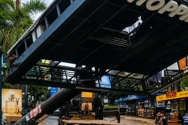 Polui&ccedil;&atilde;o visual come&ccedil;a a desaparecer com retirada de pain&eacute;is em Ciudad del Este