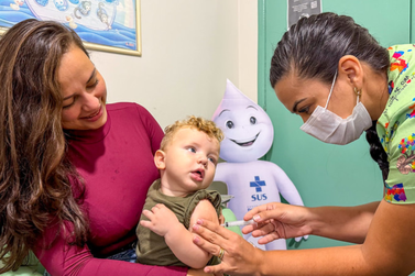 Campanha de vacina&ccedil;&atilde;o atender&aacute; crian&ccedil;as e adolescentes nas 28 UBSs de Foz do Igua&ccedil;u