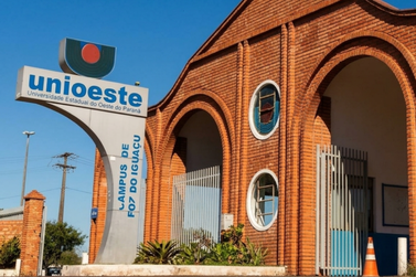 Unioeste abre inscri&ccedil;&otilde;es para vestibular 2027; campus de Foz oferece 13 cursos presenciais