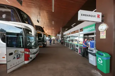 Deputado tenta barrar nova rota de &ocirc;nibus que levar&aacute; ve&iacute;culos &agrave; Avenida Paran&aacute;