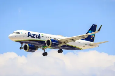 Cancelamentos fazem passageiros trocarem avi&atilde;o por &ocirc;nibus entre Foz e Cascavel