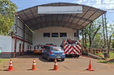 Quartel de bombeiros fecha em Hernandarias ap&oacute;s ficar com todos os ve&iacute;culos parados