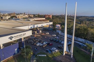 Receita apresenta sistema que identifica pessoas pela palma da m&atilde;o na Ponte da Amizade