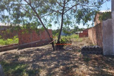 Terreno &agrave; venda - 176m&sup2; - Tr&ecirc;s Lagoas