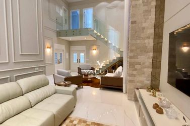 Sobrado &agrave; venda - 330m&sup2; - Condom&iacute;nio Residencial Vila A Park