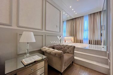 Apartamento &agrave; venda - 200m&sup2; - Meia Praia