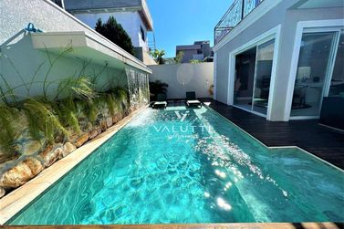 Sobrado &agrave; venda - 330m&sup2; - Condom&iacute;nio Residencial Vila A Park