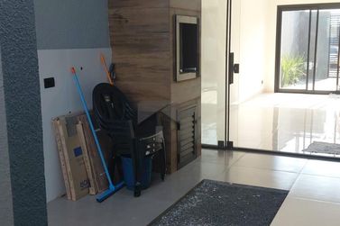 Casa &agrave; venda - 68m&sup2; - Tr&ecirc;s Pinheiros