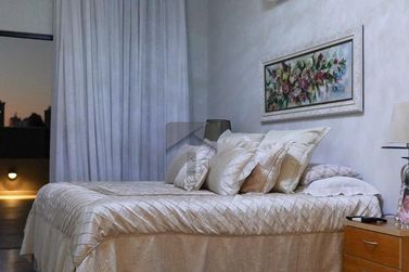 Casa &agrave; venda - 670m&sup2; - Tr&ecirc;s Fronteiras