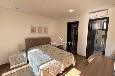 Casa &agrave; venda - 244m&sup2; - Condom&iacute;nio Arco de Paris