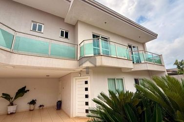 Sobrado &agrave; venda - 245m&sup2; - Jardim Sao Rafael I