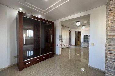 Apartamento &agrave; venda - 211m&sup2; - Vila Maracan&atilde;