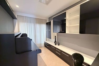 Sobrado &agrave; venda - 464m&sup2; - Condominio Residencial Lago dos Cisnes