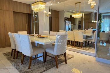 Apartamento &agrave; venda - 216m&sup2; - Edif&iacute;cio Maison Mont Blanc