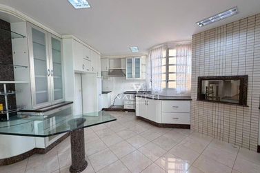 Sobrado &agrave; venda - 450m&sup2; - Jardim Polo Centro