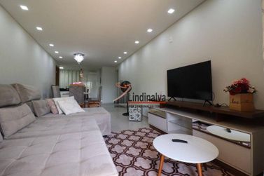 Casa &agrave; venda - 290m&sup2; - Vila Residencial A