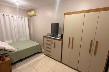 Sobrado &agrave; venda - 245m&sup2; - Jardim Sao Rafael I