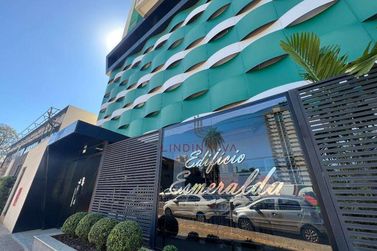 Apartamento &agrave; venda - 125m&sup2; - Centro