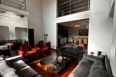 Sobrado &agrave; venda - 358m&sup2; - Jardim Polo Centro