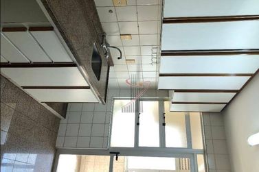 Apartamento &agrave; venda - 86m&sup2; - Centro
