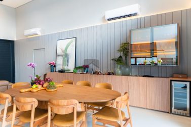 Casa &agrave; venda - 284m&sup2; - Carim&atilde;