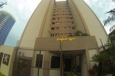 Apartamento &agrave; venda - 256m&sup2; - Centro