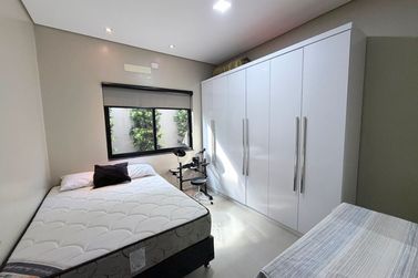 Casa &agrave; venda - 163m&sup2; - Villa Floratta