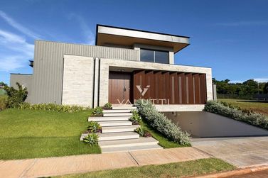 Casa &agrave; venda - 251m&sup2; - Royal Boulevard Yacht Residence e Resort