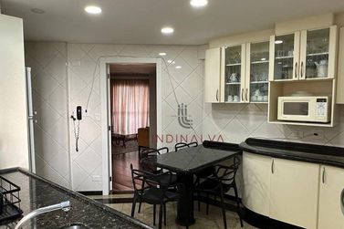 Apartamento &agrave; venda - 191m&sup2; - Edif&iacute;cio Solim&otilde;es
