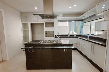 Casa &agrave; venda - 279m&sup2; - Condom&iacute;nio Residencial Porto Seguro