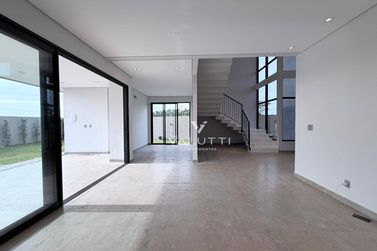 Sobrado &agrave; venda - 358m&sup2; - Royal Boulevard Yacht Residence e Resort