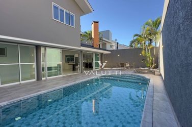 Casa &agrave; venda - 279m&sup2; - Condom&iacute;nio Residencial Porto Seguro