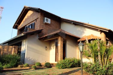Sobrado &agrave; venda - 250m&sup2; - Jardim Eliza I