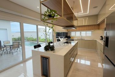 Casa &agrave; venda - 225m&sup2; - Royal Boulevard Yacht Residence e Resort
