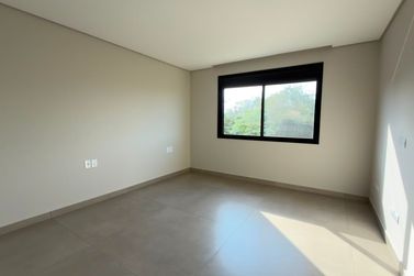 Sobrado &agrave; venda - 417m&sup2; - Condom&iacute;nio &Aacute;guas Claras