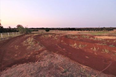 Ch&aacute;cara &agrave; venda - 10000m&sup2; - Alto da Boa Vista