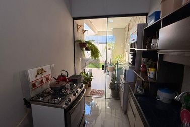Casa &agrave; venda - 70m&sup2; - Parque Ouro Verde