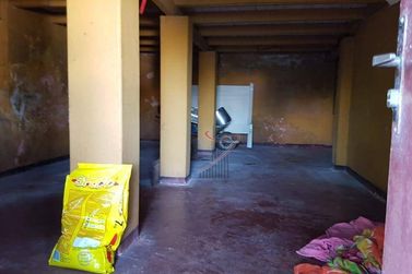 Terreno &agrave; venda - 1000m&sup2; - Centro