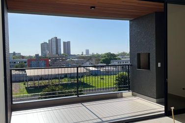 Apartamento &agrave; venda - 92m&sup2; - Centro
