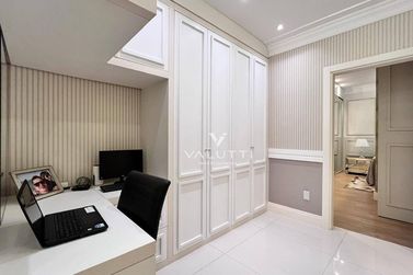 Apartamento &agrave; venda - 200m&sup2; - Meia Praia