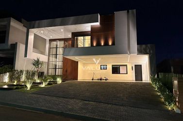 Sobrado &agrave; venda - 472m&sup2; - Condom&iacute;nio Residencial Esmeralda