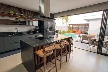 Casa &agrave; venda - 286m&sup2; - Condom&iacute;nio Residencial Porto Madero