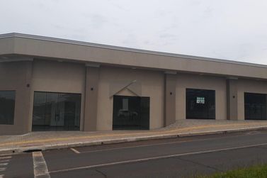 Sal&atilde;o Comercial para alugar - 60m&sup2; - Beverly Falls Park