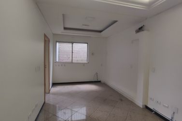 Sala Comercial &agrave; venda - 839m&sup2; - Centro