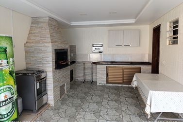 Sobrado &agrave; venda - 150m&sup2; - Centro