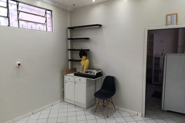 Sala Comercial para alugar - 150m&sup2; - Centro